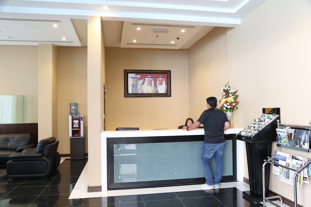Belle Tower Apartments Манама Экстерьер фото