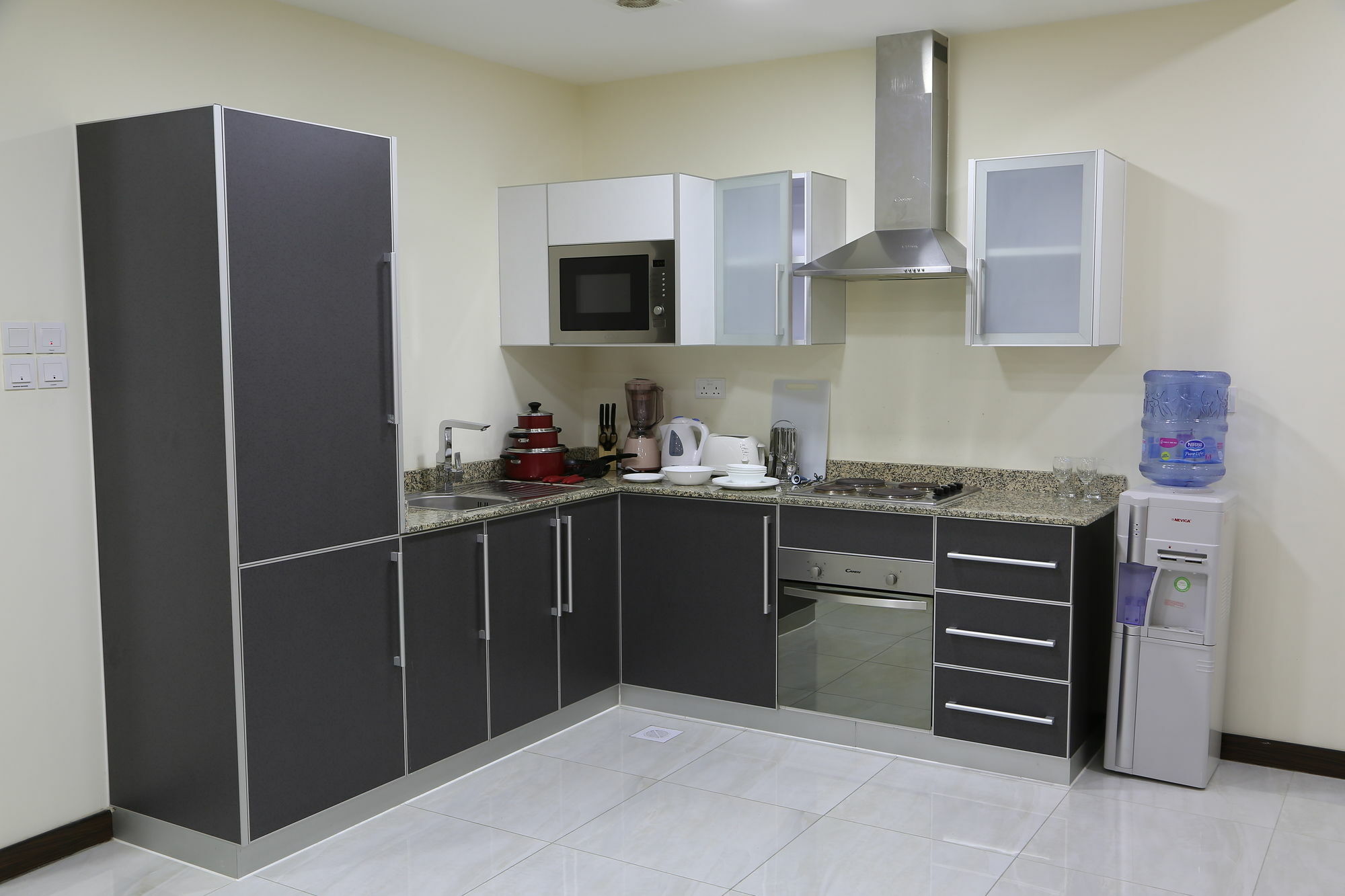Belle Tower Apartments Манама Экстерьер фото