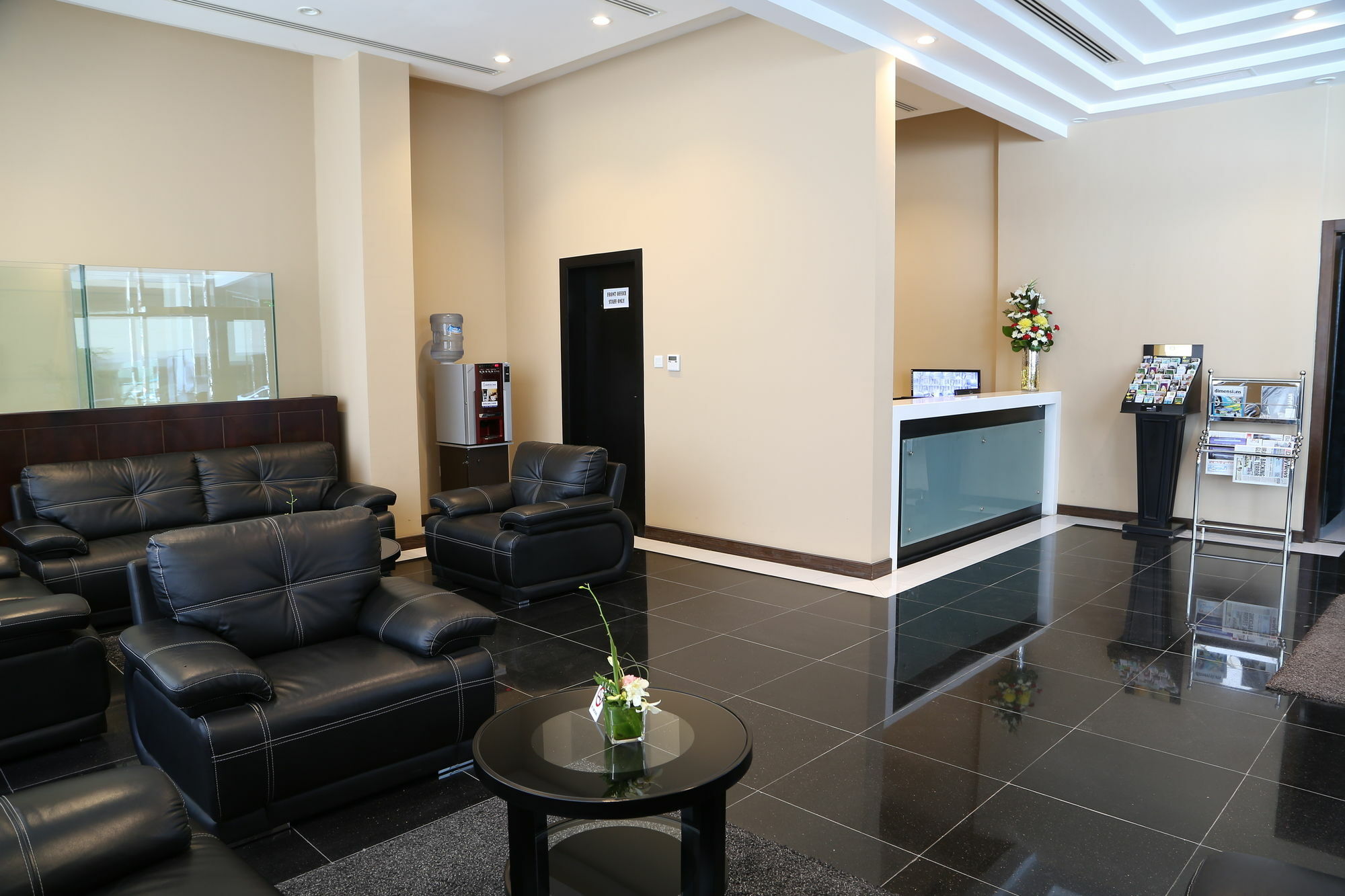 Belle Tower Apartments Манама Экстерьер фото